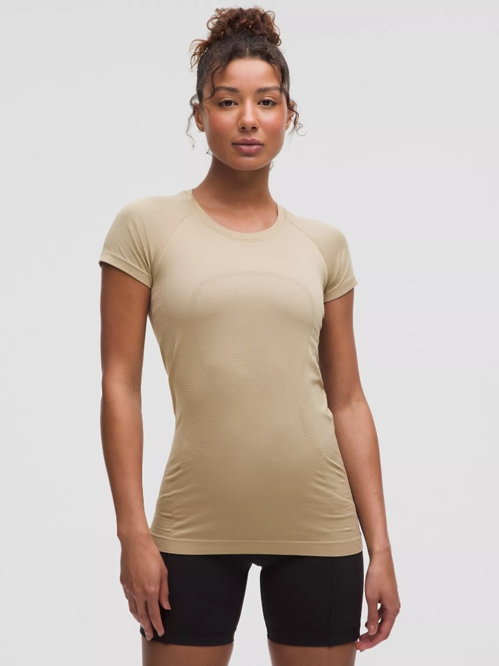 Lululemon Swiftly Tech Short-Sleeve Shirt 2.0 Hip Length